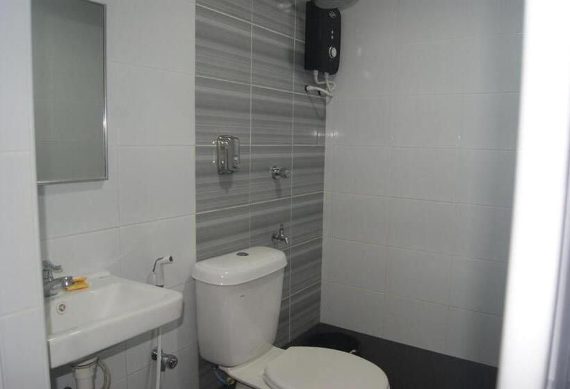 غرفة عائلية, Shafura 2