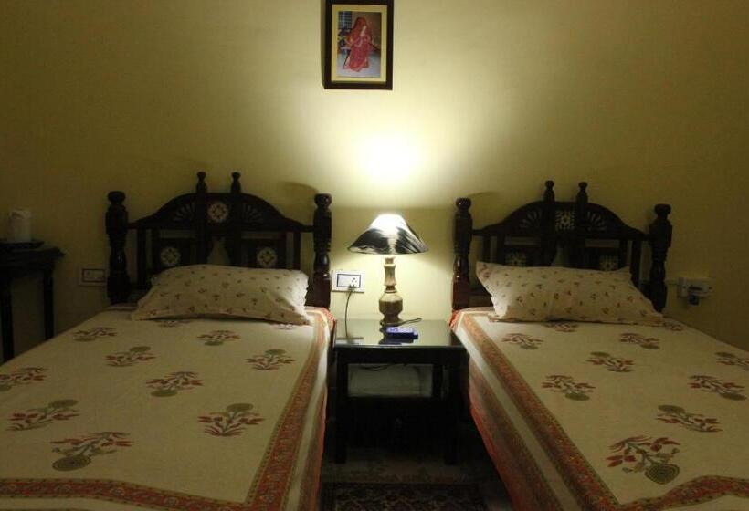 スタンダードルーム, Udai Niwas A Boutique Homestay