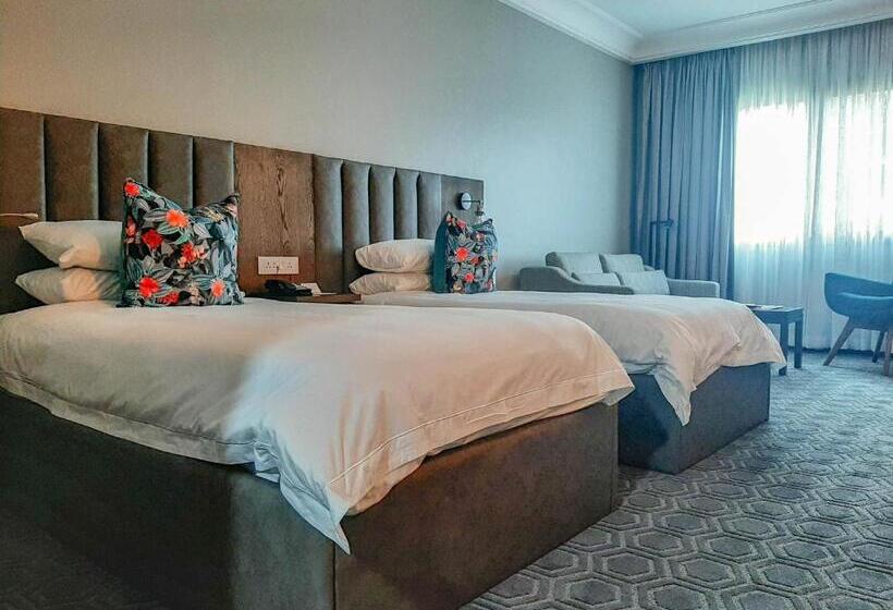 اتاق استاندارد برای معلولان, Fiesta Royale