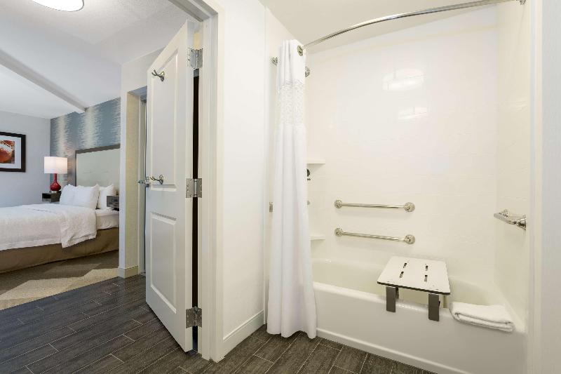 스탠다드 스튜디오 킹침대, Hampton Inn & Suites San Diego Poway