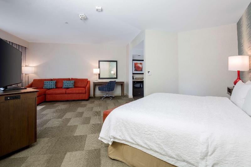 스탠다드 스튜디오 킹침대, Hampton Inn & Suites San Diego Poway