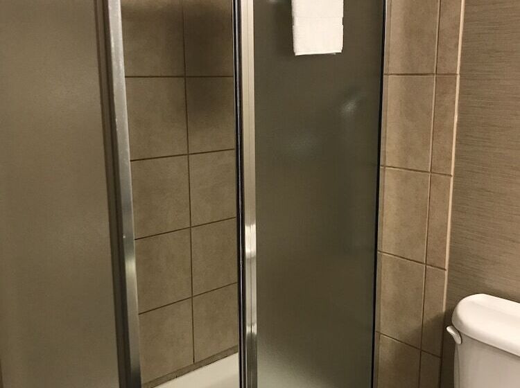 سوئیت برای معلولان, Holiday Inn & Suites Albuquerque North I 25, An Ihg