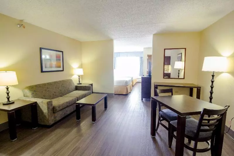 سوییت, Atwell Suites Austin Airport, An Ihg