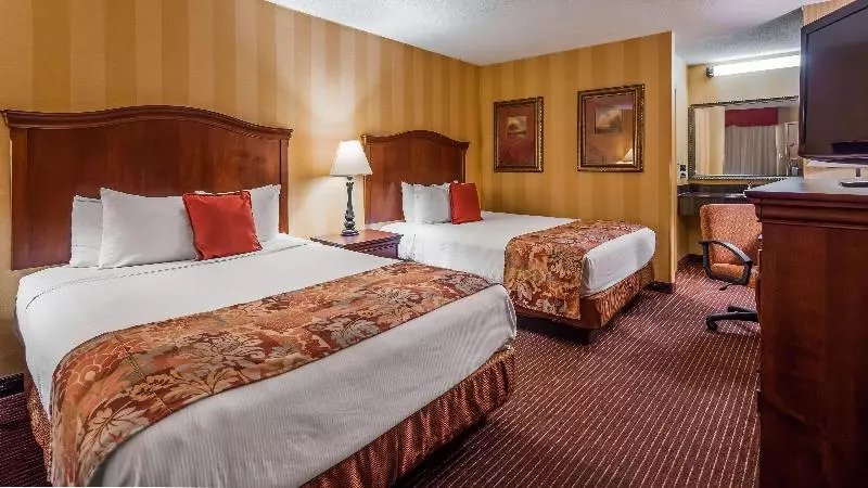 キングサイズベッドのスイートルーム, Holiday Inn Express & Suites Wausau, An Ihg