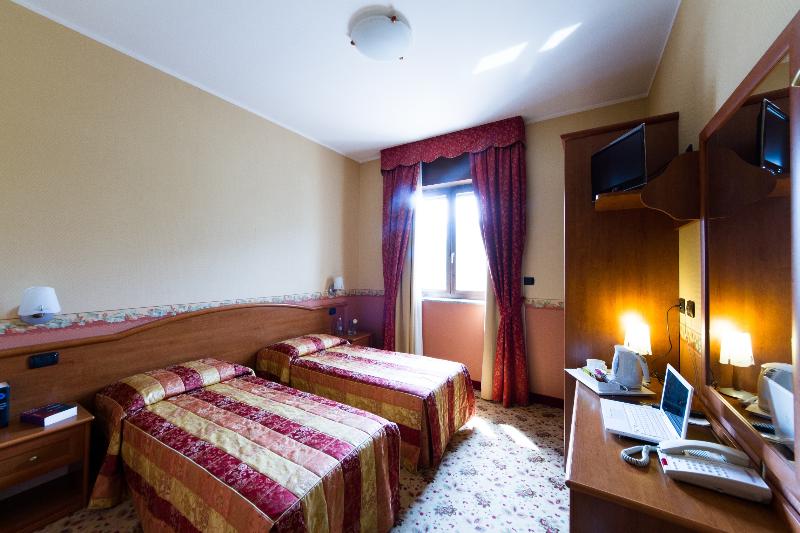 Номер Стандарт, Holiday Inn Express & Suites Aberdeen, An Ihg