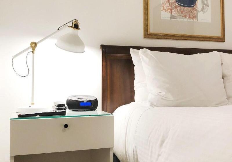 جناح, Holiday Inn Express Hotel And Suites Altus, An Ihg