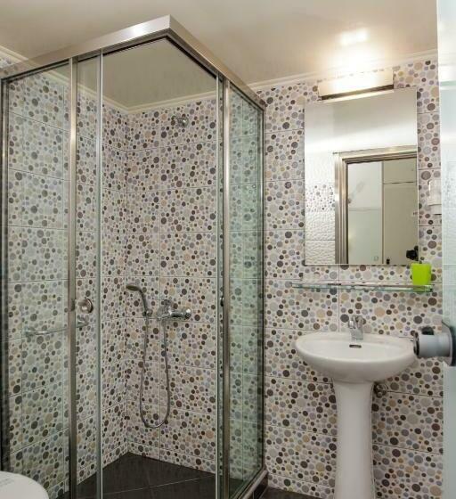 חדר סטנדרט, Ideon