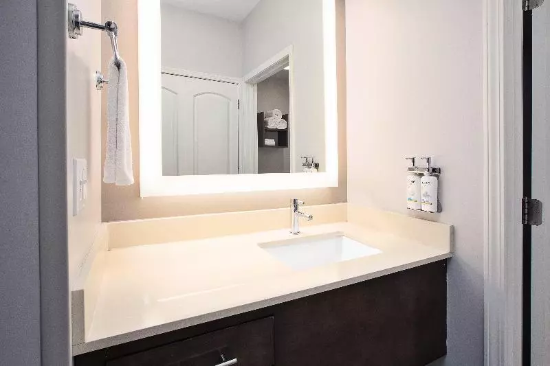 Habitació Triple Estàndard, Ideon
