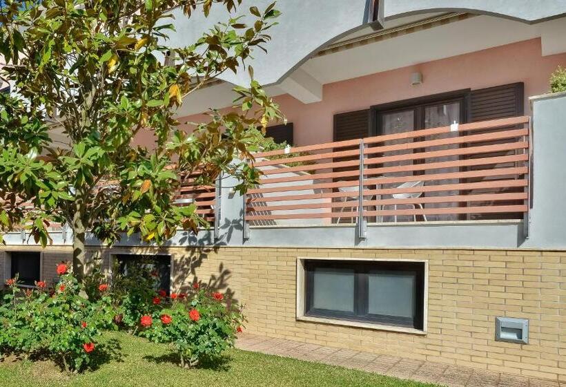 Номер Стандарт, Mareluna