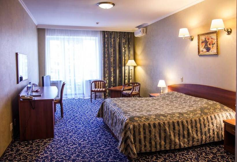 اتاق راحتی, Sosnovyi Bor