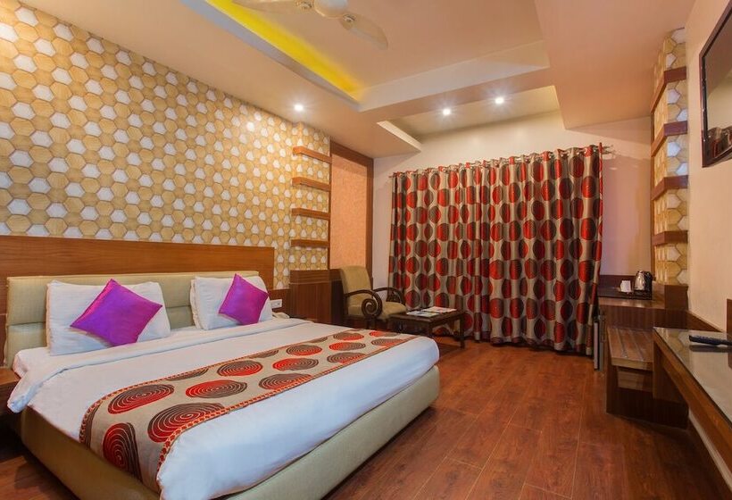 חדר אקזקיוטיב, Subash International