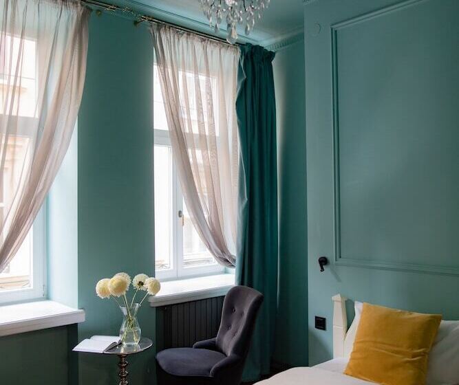 اتاق استاندارد, Vintage Boutique