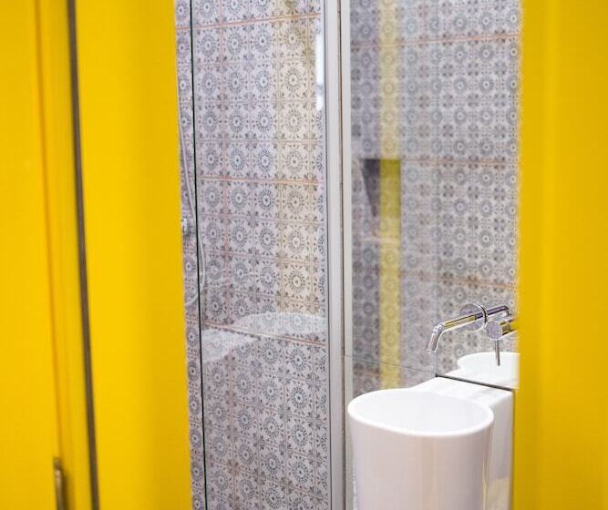 سوییت جونیور, Vintage Boutique