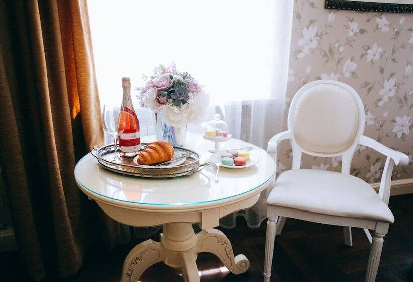 اتاق سوپریور یک تخته, Vintage Boutique