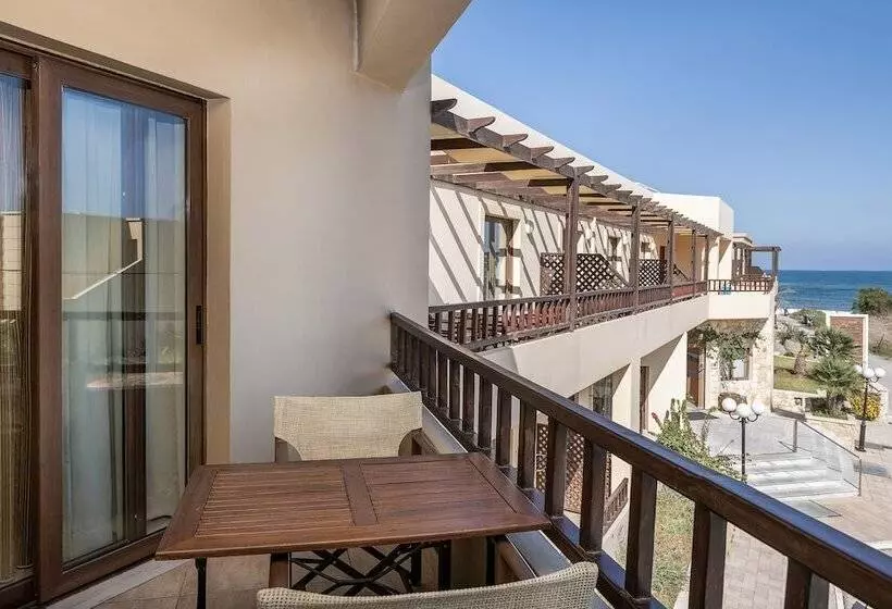1 Bedroom Apartment Side Sea View