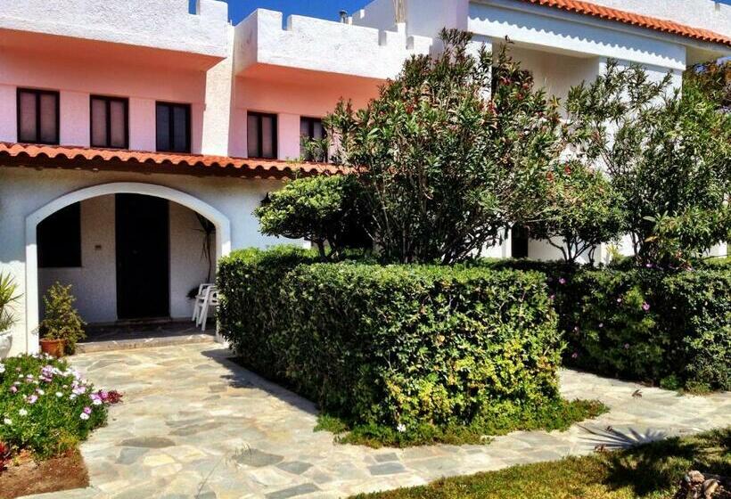 דירת חדר, Irene Villa