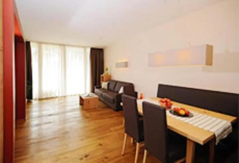 Huoneisto 2 Makuuhuonetta, Apparthotel Gartenresidence Nalserhof