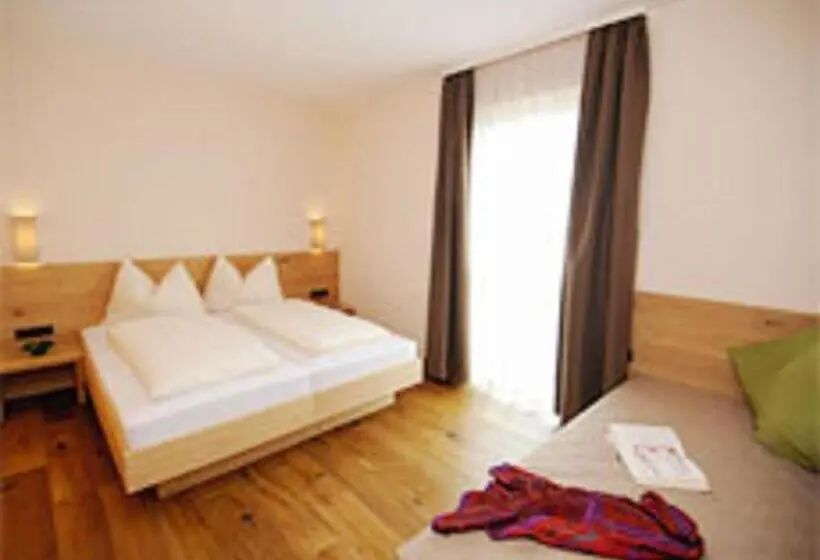Huoneisto 2 Makuuhuonetta, Apparthotel Gartenresidence Nalserhof