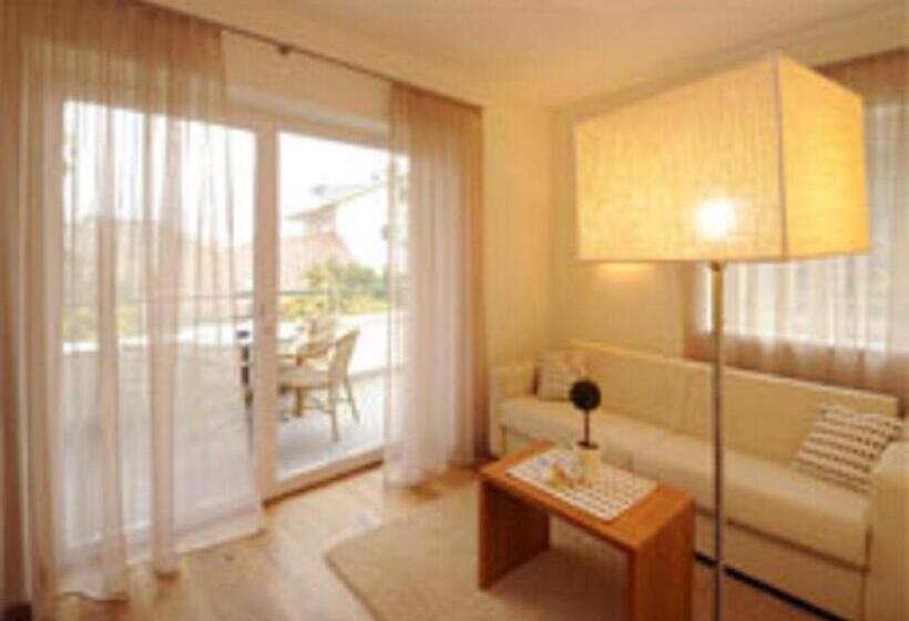 Апартаменты 2 Спальни с Балконом, Apparthotel Gartenresidence Nalserhof