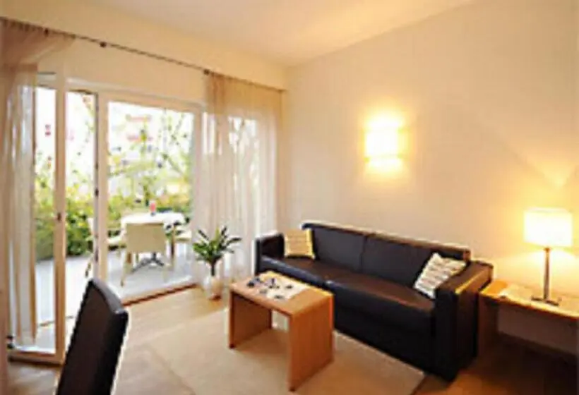 Huoneisto 2 Makuuhuonetta Terassi, Apparthotel Gartenresidence Nalserhof