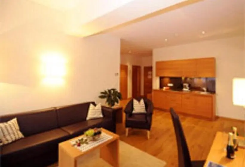 Huoneisto 1 Makuuhuone Terassi, Apparthotel Gartenresidence Nalserhof