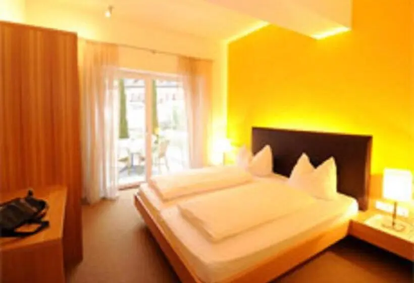 Huoneisto 1 Makuuhuone Terassi, Apparthotel Gartenresidence Nalserhof
