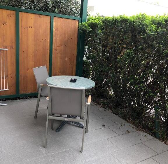 Номер Стандарт с Террасой, Apparthotel Gartenresidence Nalserhof