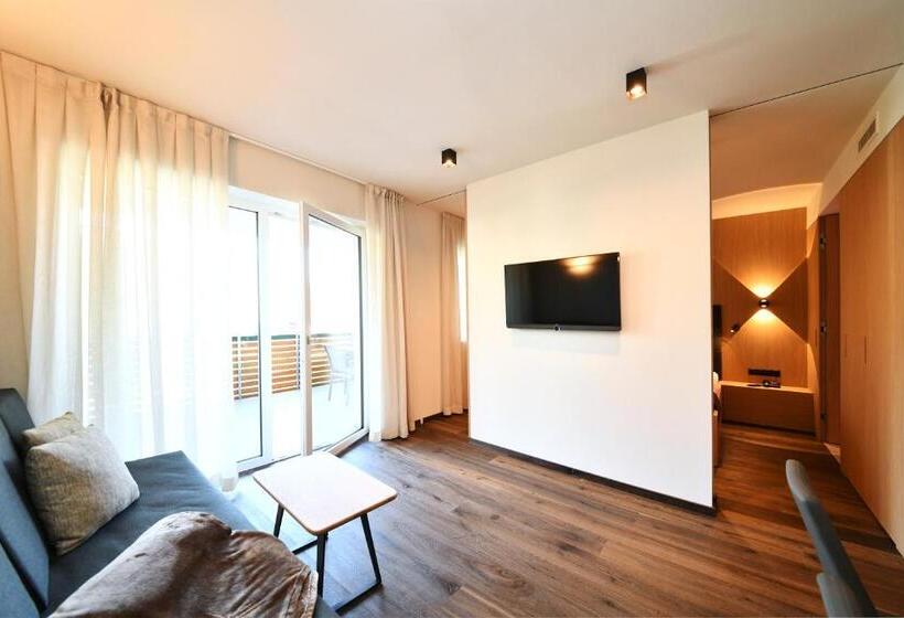 Апартаменты 1 Спальня с Видом, Apparthotel Gartenresidence Nalserhof