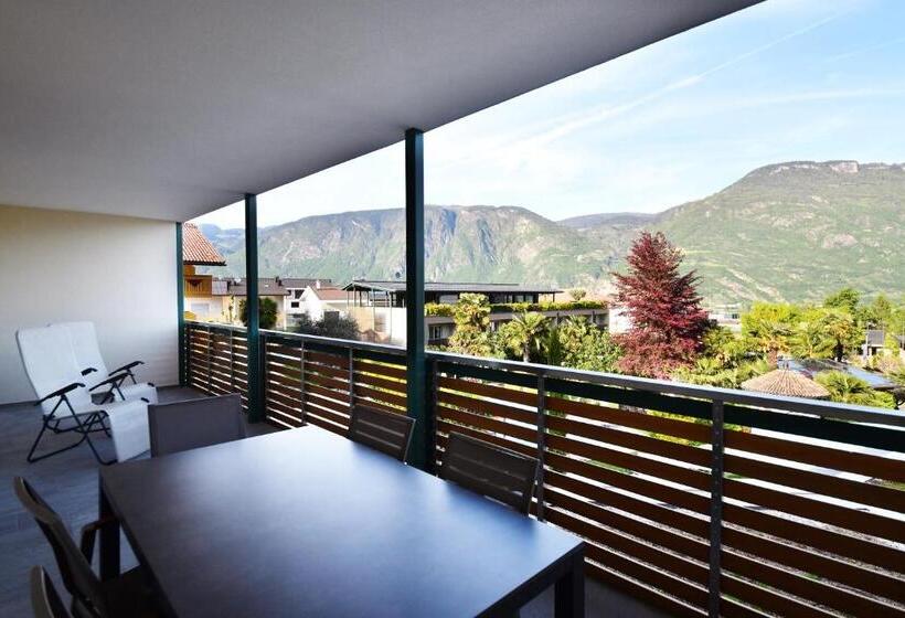 Апартаменты 1 Спальня с Видом, Apparthotel Gartenresidence Nalserhof