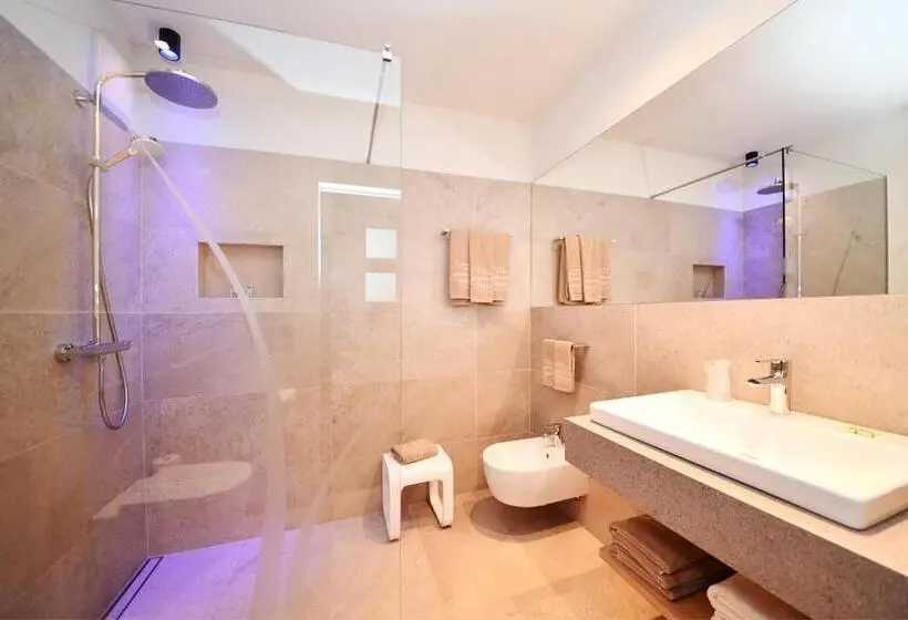 Deluxe-huoneisto 1 Makuuhuone, Apparthotel Gartenresidence Nalserhof