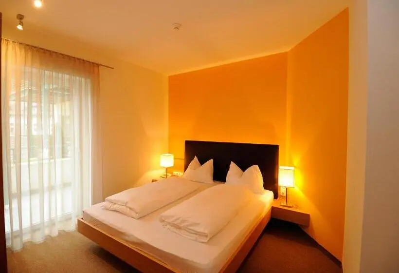 Huoneisto 2 Makuuhuonetta, Apparthotel Gartenresidence Nalserhof