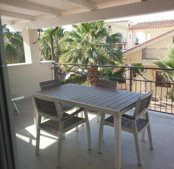 דירת חדר סופריור, Green Park Residence