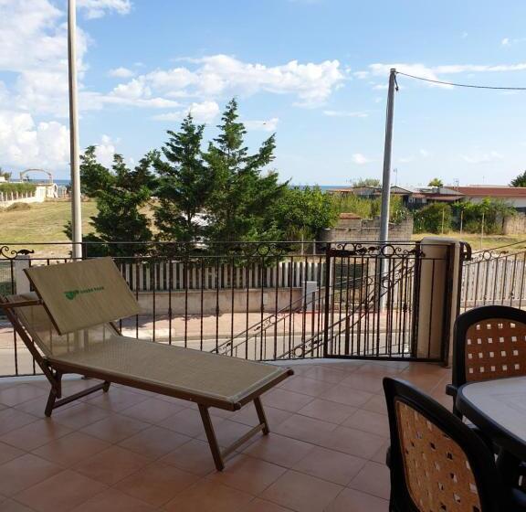 חדר סטנדרט לארבעה, Green Park Residence