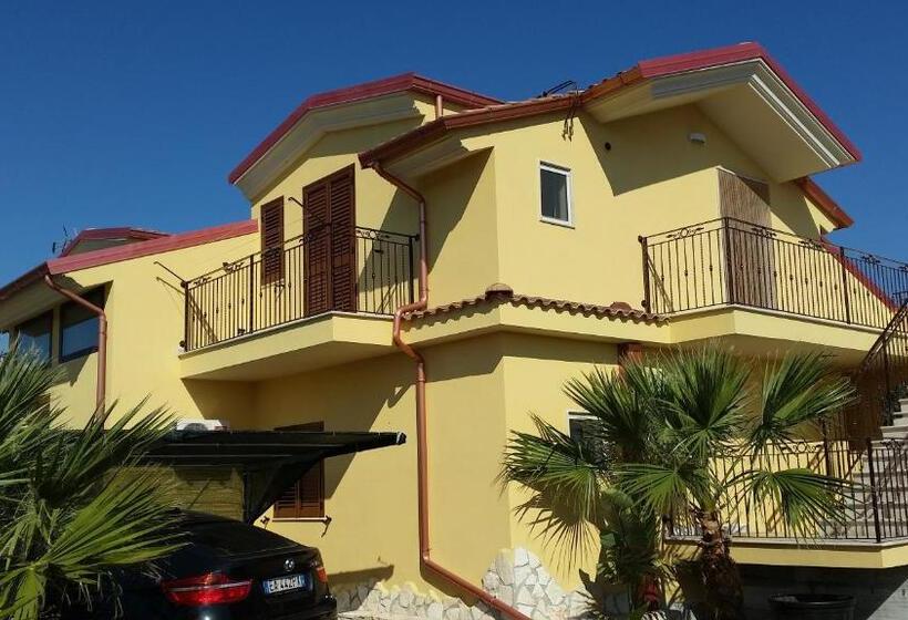 בית, 2 חדרי שינה, Green Park Residence