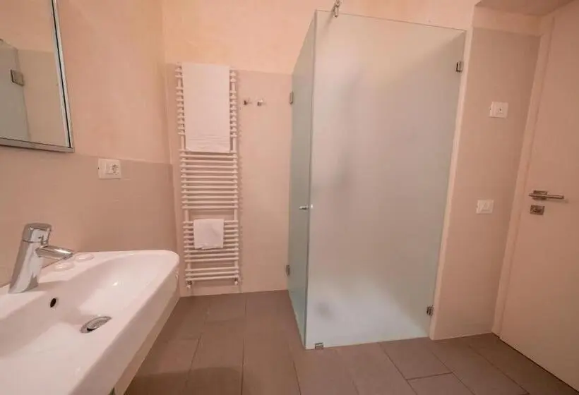 スタンダード４人部屋, Garnì Vecchio Comune