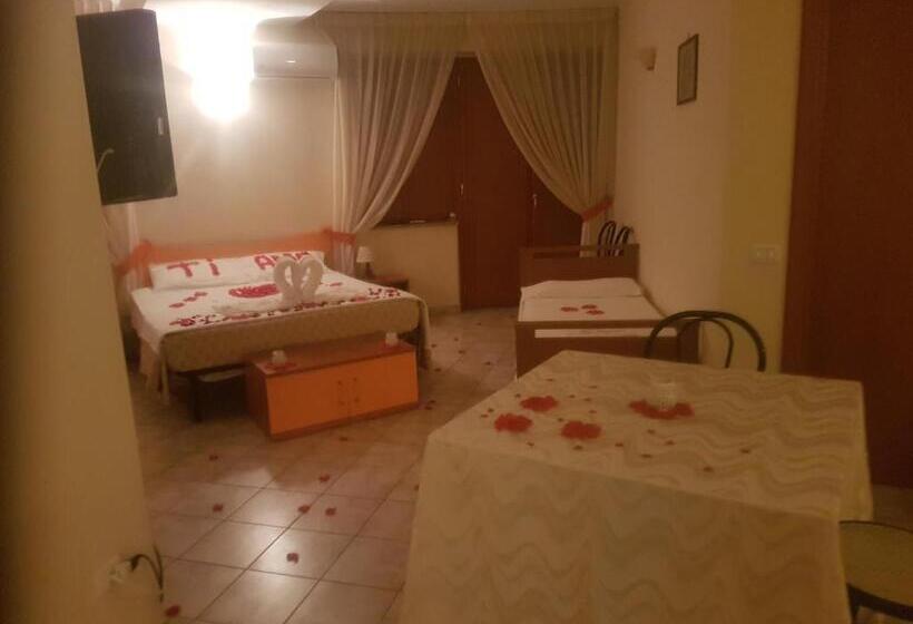 Номер Стандарт, Il Baronetto