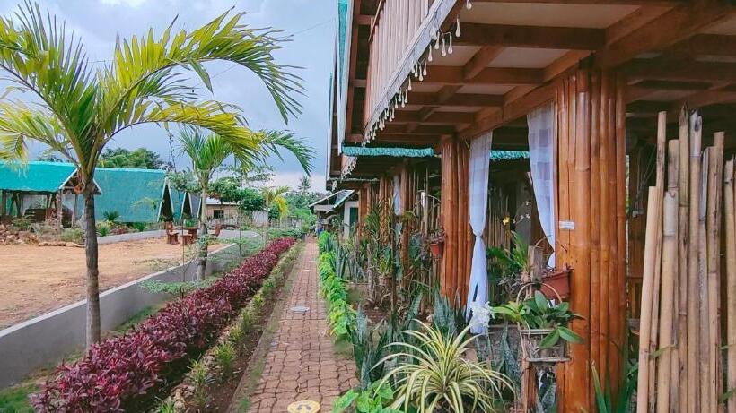 Номер Стандарт Вид на Горы, Rc Hutspot Tourist Inn