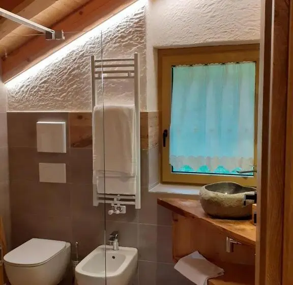 キングサイズベッドのスタンダードルーム, B&b Il Bucaneve