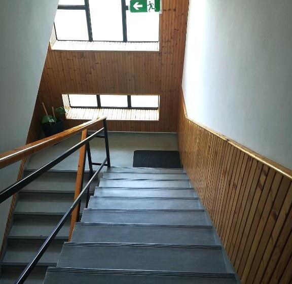 غرفة قياسية حمام مشترك, Galgavölgye Munkásszálló