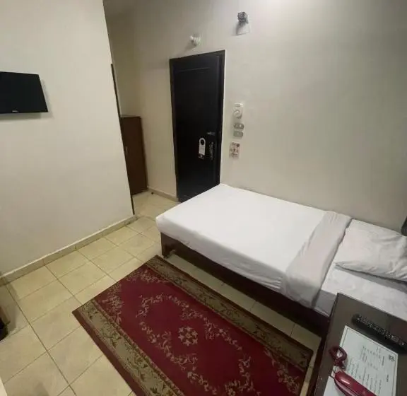 اتاق استاندارد یک نفره, Grand Hotel Qena