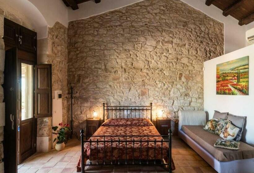 اتاق کلاسیک سه تخته, Baglio Donna Concetta