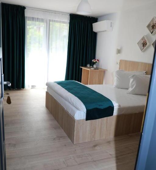 スタンダードルーム, Dunavis