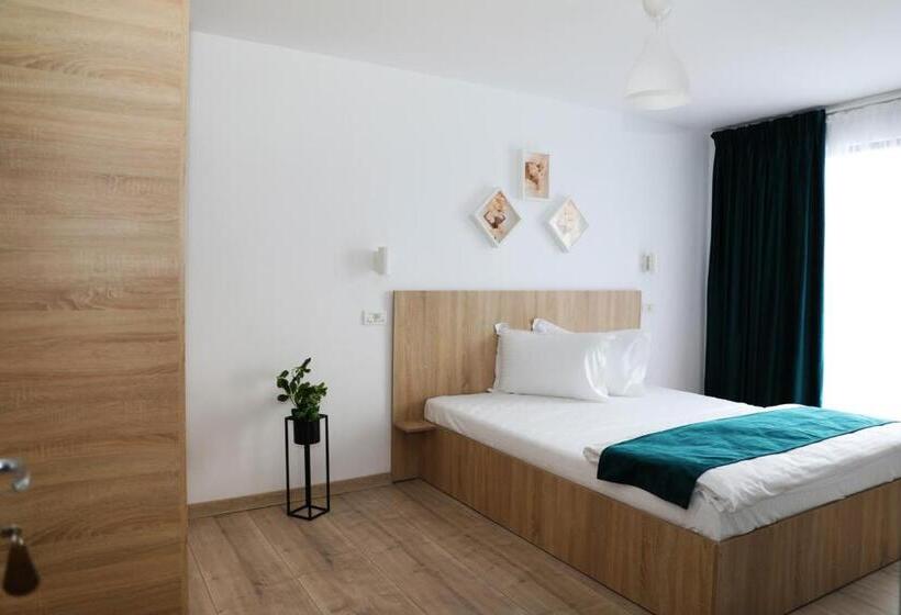 スタンダードルーム, Dunavis