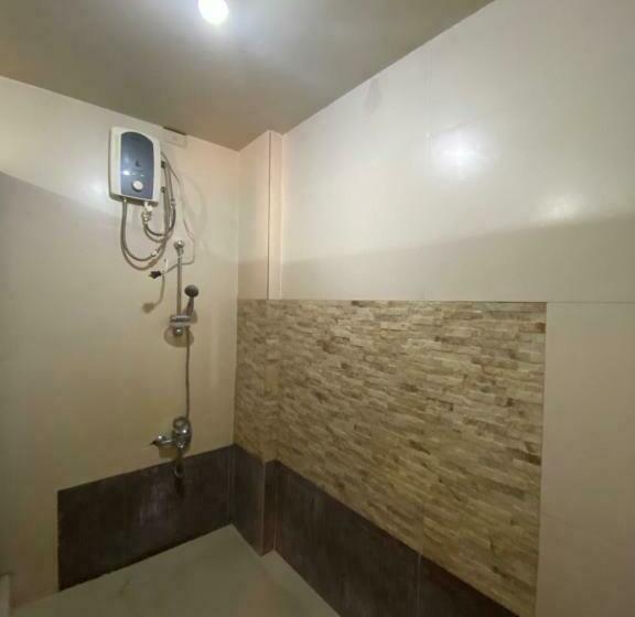 Семейный Номер, Reddoorz Plus @ Lhexlyn Resort San Narciso