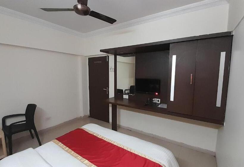 غرفة ديلوكس, S K Palace