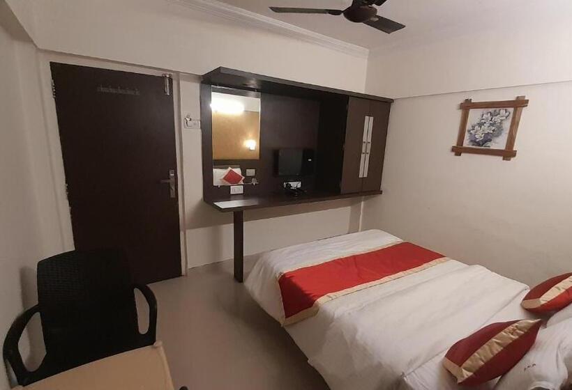 غرفة ديلوكس, S K Palace