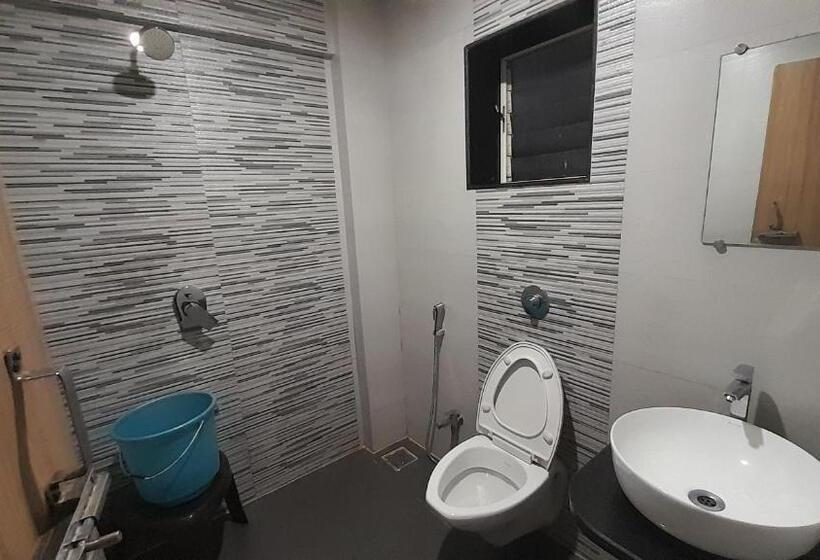 Трехместный Номер Deluxe, S K Palace