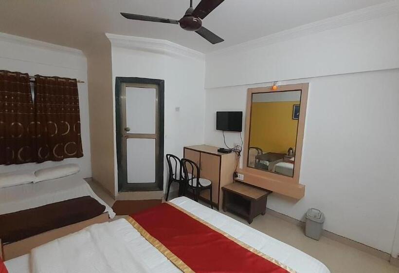 غرفة ديلوكس عائلية, S K Palace