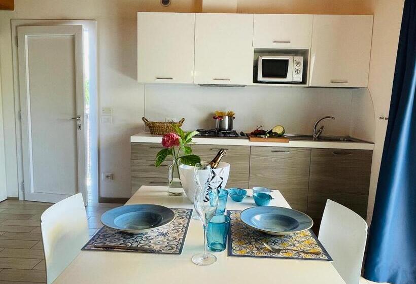 آپارتمان 1 خوابه با تراس, Residence Duna Rossa