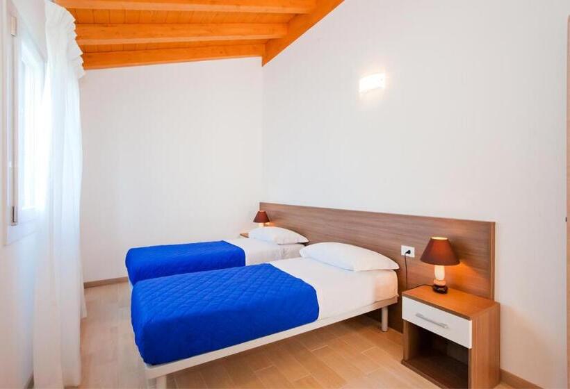 آپارتمان 1 خوابه با تراس, Residence Duna Rossa